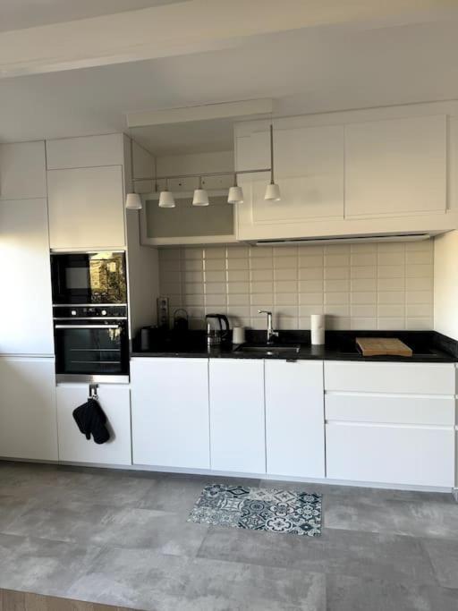 Appartement Neuf Avec Balcon Et Parking Prive Caen Ngoại thất bức ảnh