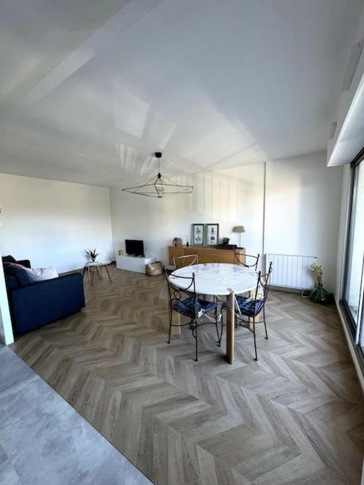 Appartement Neuf Avec Balcon Et Parking Prive Caen Ngoại thất bức ảnh
