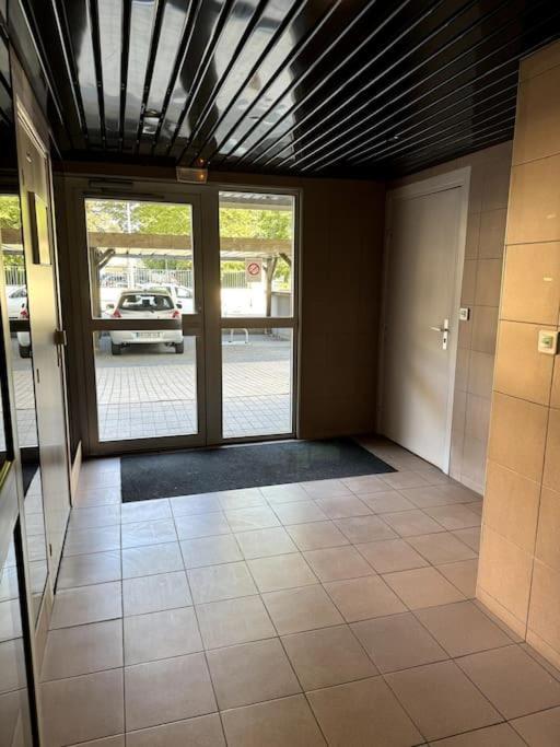 Appartement Neuf Avec Balcon Et Parking Prive Caen Ngoại thất bức ảnh